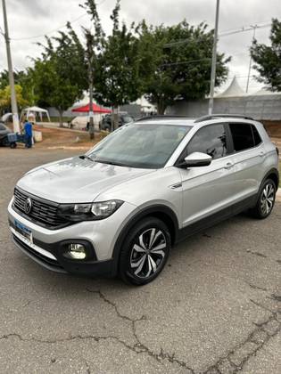 VOLKSWAGEN T-CROSS 1.0 200 TSI TOTAL FLEX COMFORTLINE AUTOMÁTICO